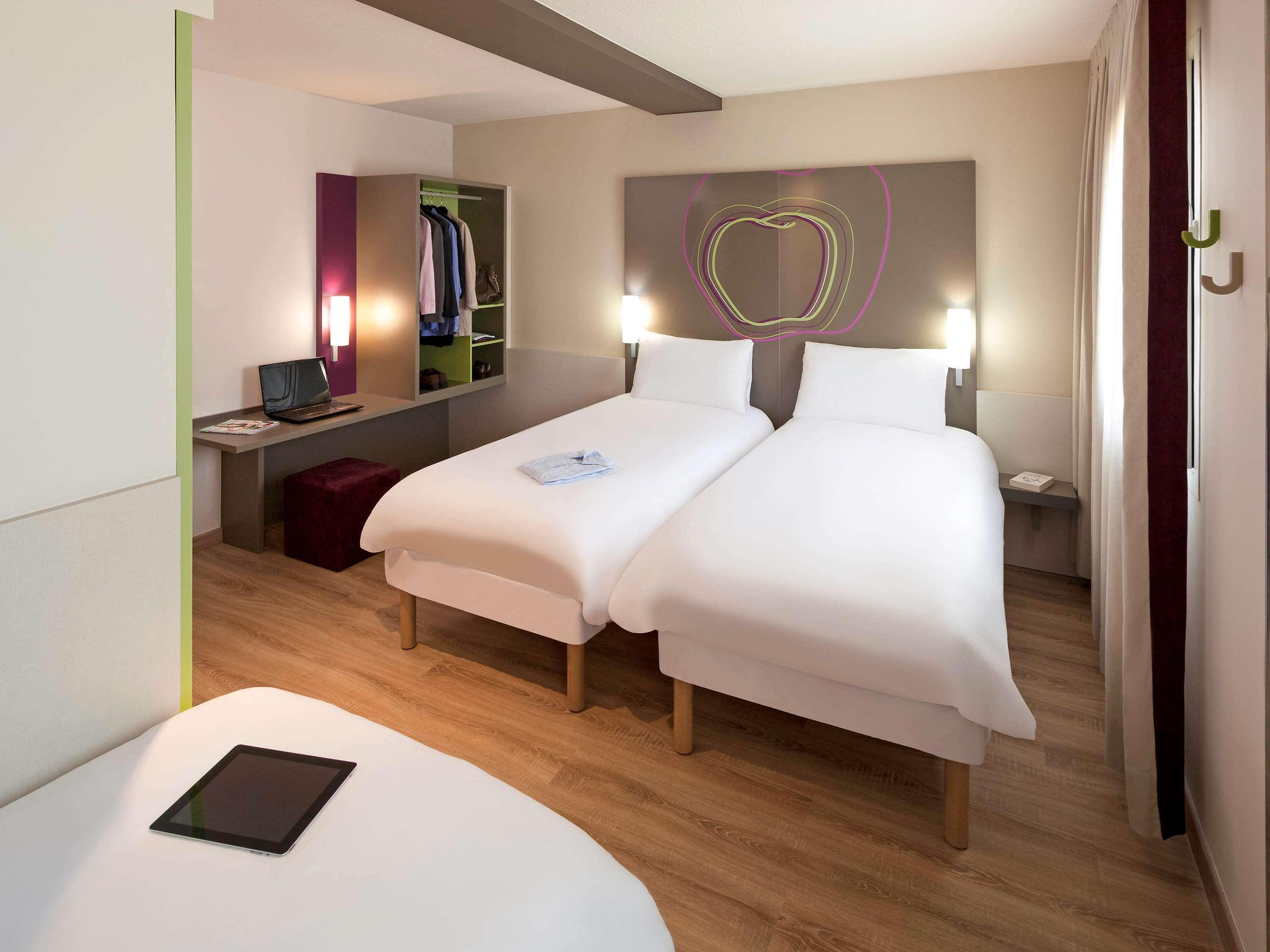 Hotel Ibis Styles Lleida Torrefarrera Kültér fotó