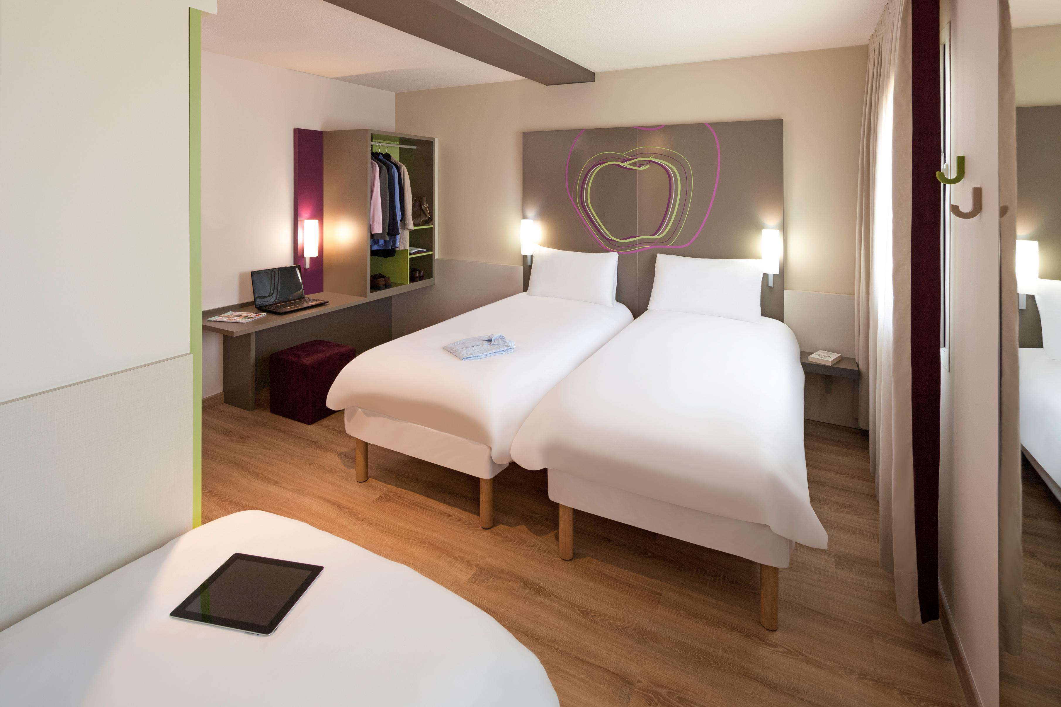 Hotel Ibis Styles Lleida Torrefarrera Kültér fotó